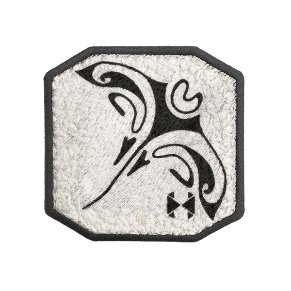 Patch ricamata Patch Hayper Tribal, sistema velcro intercambiabile